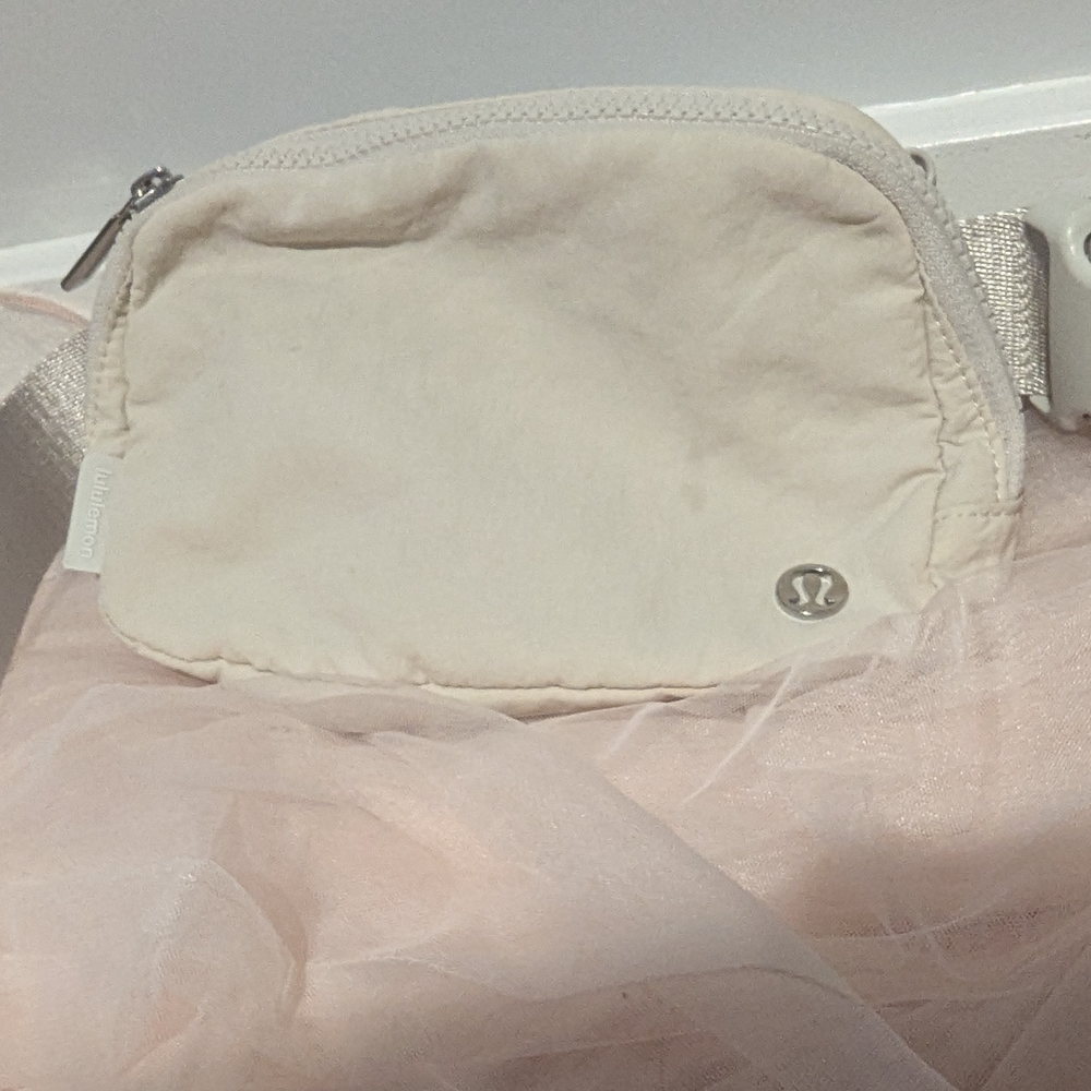 lululemon athletica Cream Belt Bag